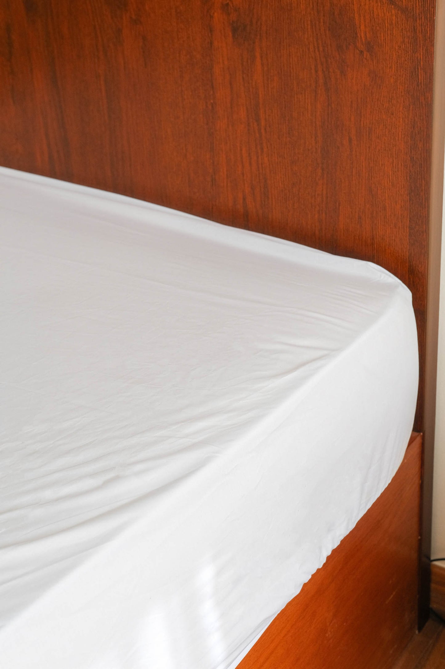 Classic White Fitted Sheet Set